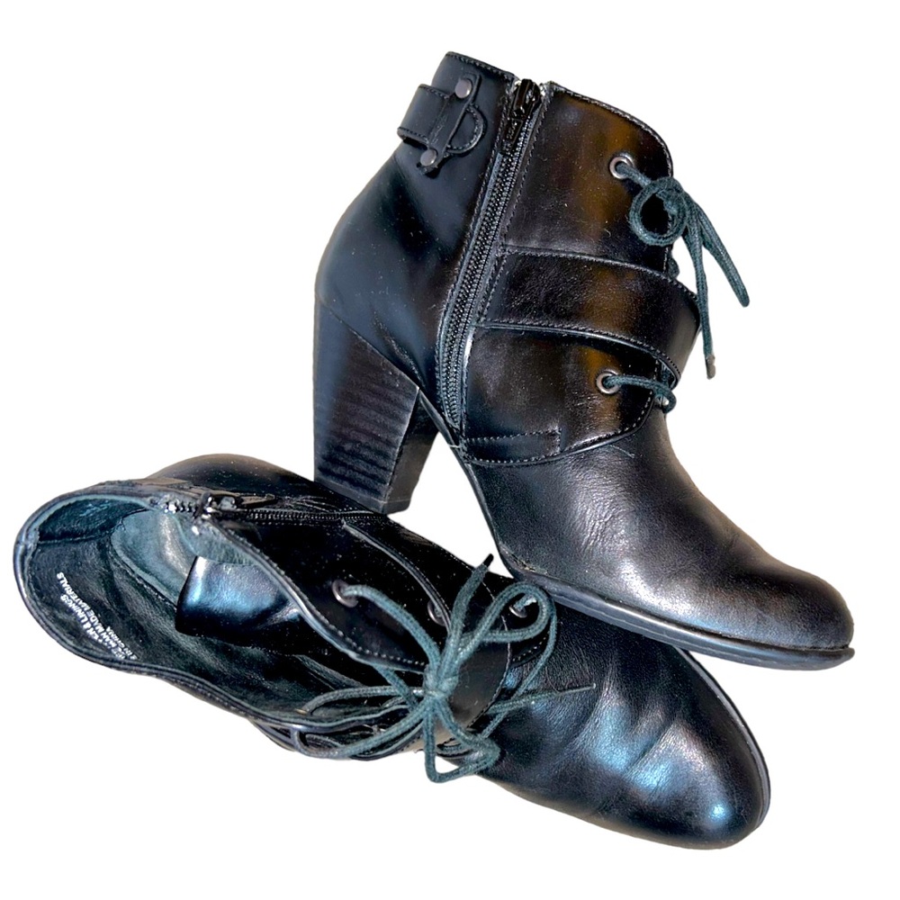 B.O.C Born Concepts Black Leather Lace Up Booties Women’s Size 7